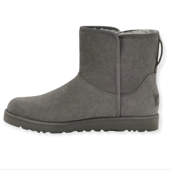 UGG Cory II Genuine Shearling Lined Boot - Picture 3 of 5